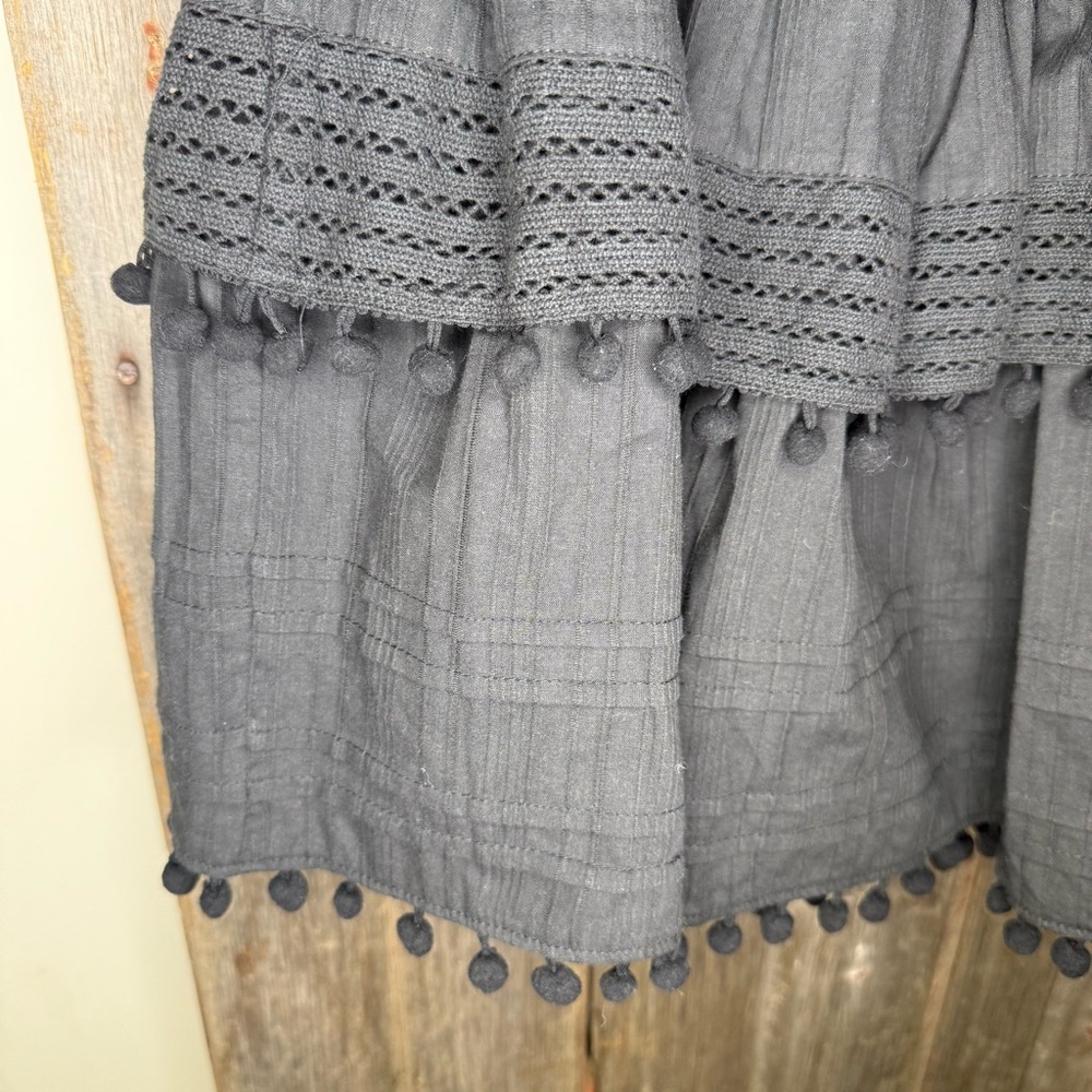 House of Harlow 1960 Black Tiered Smocked Waist Pom Pom Tiered Skirt size Large - Picture 4 of 11